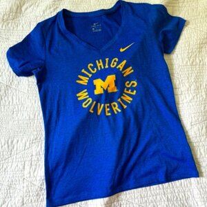 Women's Nike Dri-Fit University of Michigan Shirt, Size Small